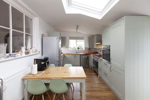 Kitchen_TOS- click for photo gallery